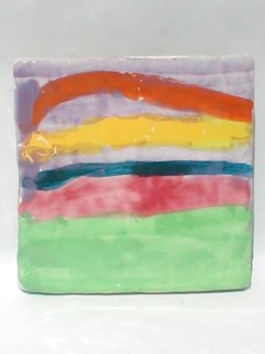 Mattonella 10x10 realizzata e dipinta a mano da bambini diversamente abili. Tecnica:maiolica