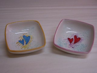 Bomboniere in ceramica dipinte a mano per battesimo, comunione, matrimonio o anniversario.