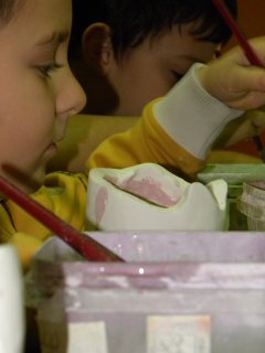 Corsi di ceramica per bambini -  decorazione - lavorazione dell'argilla - Scuola  - Vasto - Chieti - Abruzzo