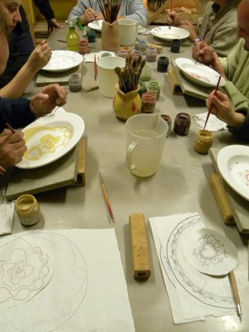 Creta Rossa Apre Le Iscrizioni Ai Corsi Di Ceramica Per L A S 12 13 Laboratorio Artigianale Di Ceramica Creta Rossa In Abruzzo A Vasto